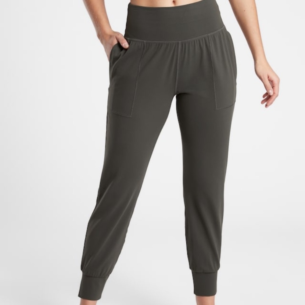 Athleta Salutation Joggers